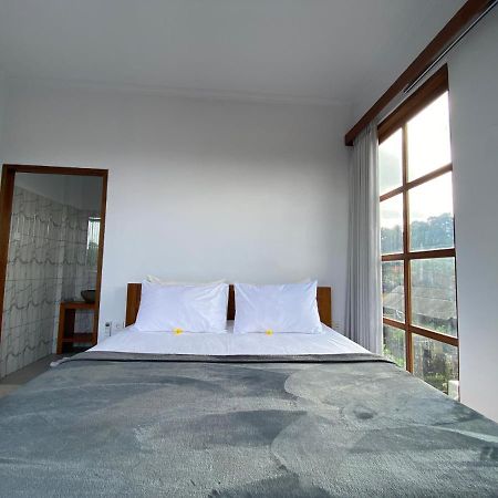 Penol House Hotel Ubud Buitenkant foto